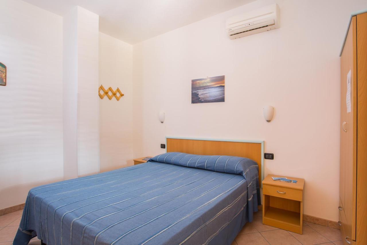 One Love Apartments Lupetto Exterior foto